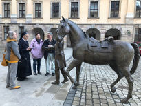 beim Spätlese-Reiter-Denkmal in Fulda